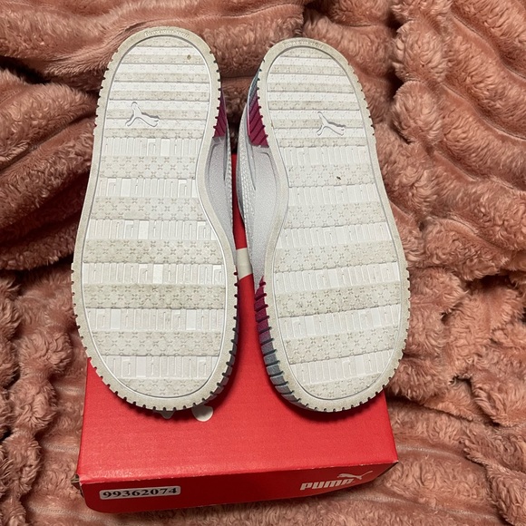 PUMA Toddler girl White Sneakers with Pink and Blue Highlights - Picture 4 of 4